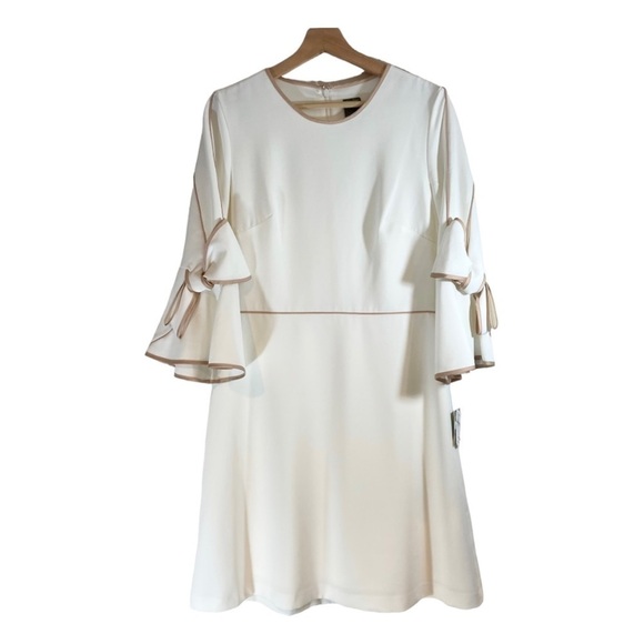 Taylor Bell Sleeve Dress NWT - Picture 2 of 8